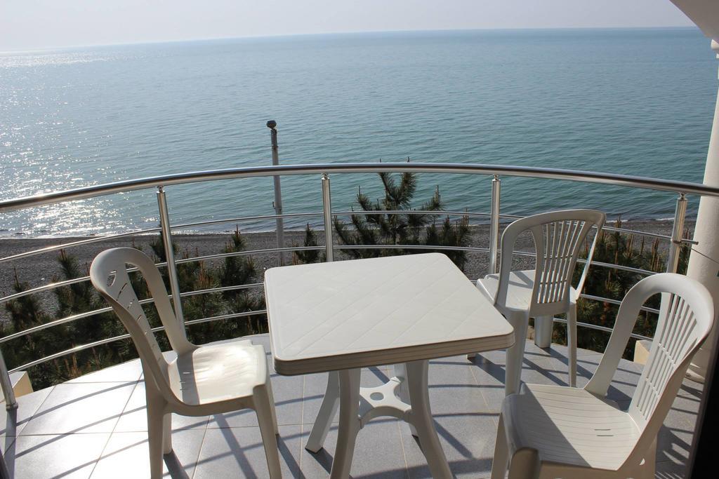 Festina Lente Hotel Kobuleti Kültér fotó