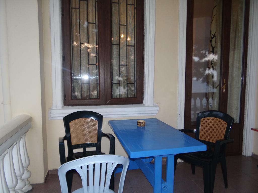 Festina Lente Hotel Kobuleti Kültér fotó