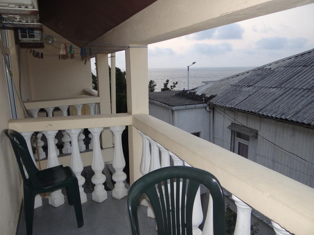 Festina Lente Hotel Kobuleti Kültér fotó