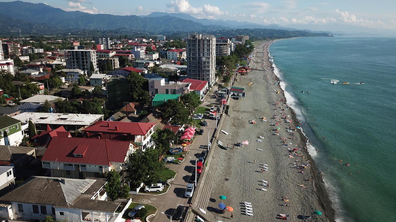 Festina Lente Hotel Kobuleti Kültér fotó